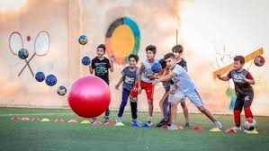 浓眉42+23詹姆斯22+7+8 湖人力克黄蜂4连胜