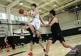 体育博彩热门队：为何长期回报反而更低？（体育博彩押热门：为何长期回报更差？）